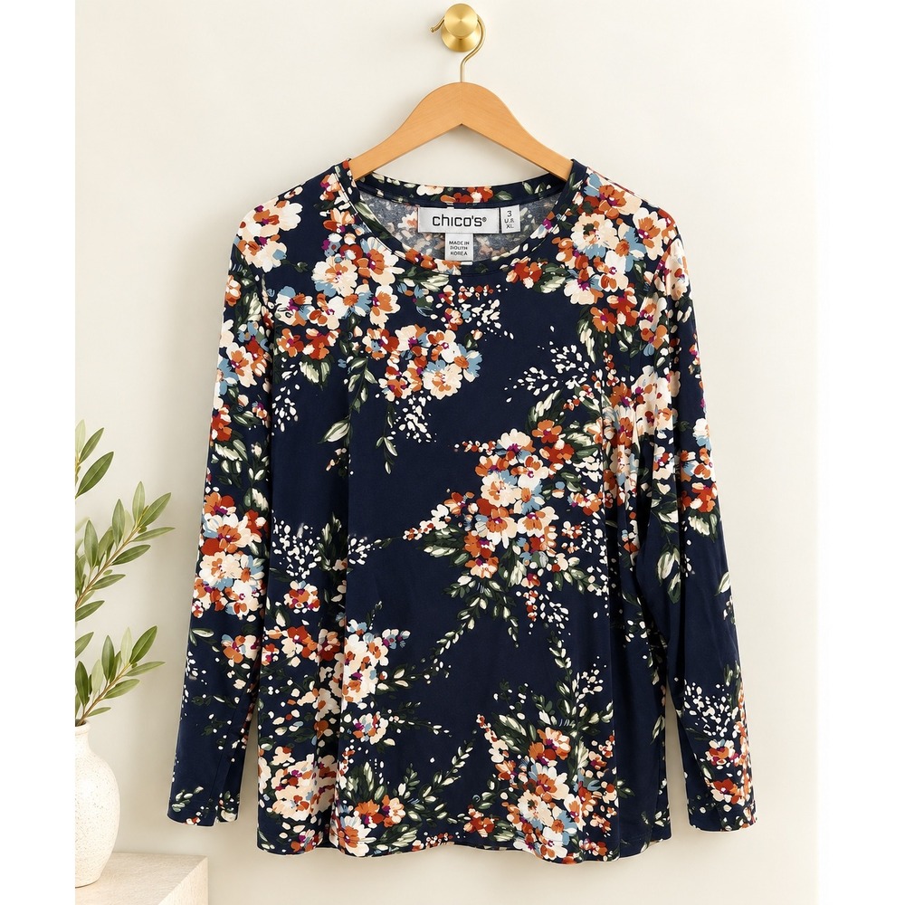 Chico's Navy Blue Floral Long Sleeve Knit Top Size 3 XL Crew Neck Rayon Spandex